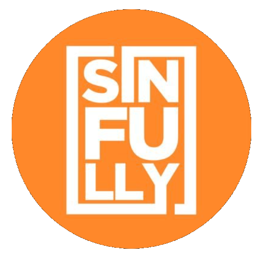Logo circular de Sinfully en color naranja con tipografía blanca geométrica que forma la palabra “SIN FUL LY”.